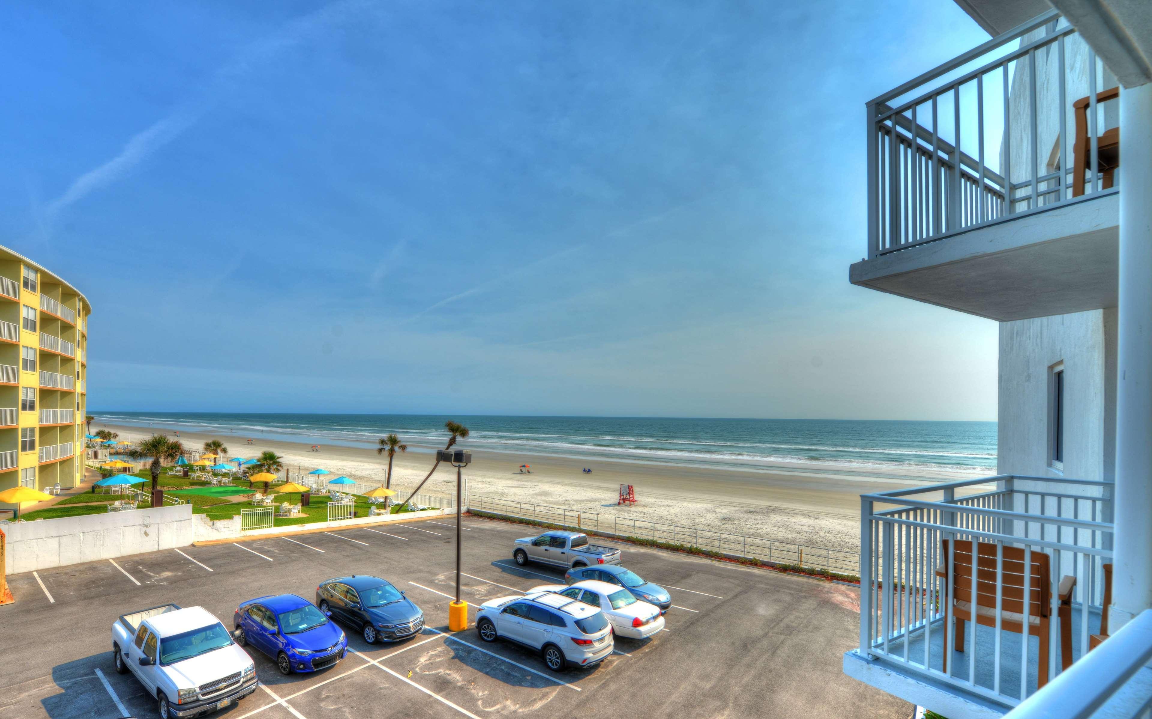 Best Western Aku Tiki Inn Daytona Beach Exterior photo