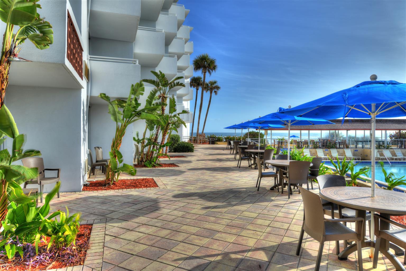 Best Western Aku Tiki Inn Daytona Beach Exterior photo